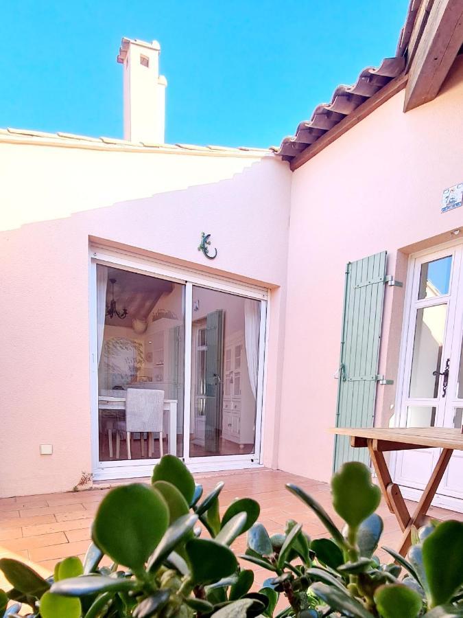 滨海圣西尔Hameau Des Amandiers - Vue Mer, Golf Et Vignes公寓 外观 照片